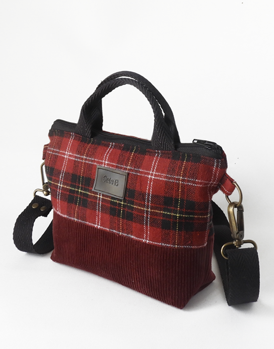 bolso vegano sostenible moda circular Cris B