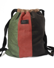 bolso vegano sostenible moda circular Cris B