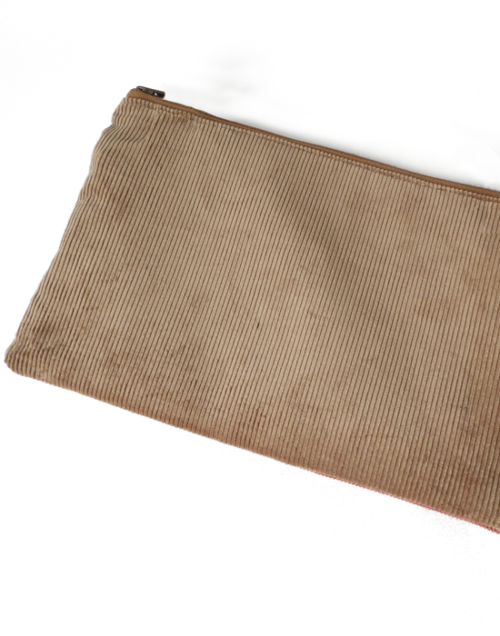 bolso vegano sostenible moda circular Cris B