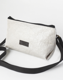 Bolso piñatex sostenible edición limitada