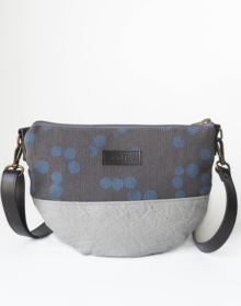 bolso vegano de algodon organico y piñatex y sostenible de Cris B